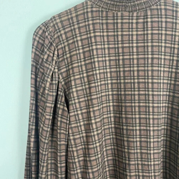 Nation LTD Plaid Puff Sleeve Top - Picture 12 of 14